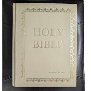 Holy Bible 1976 Deluxe King James Version Family Christian Home Study Edition
